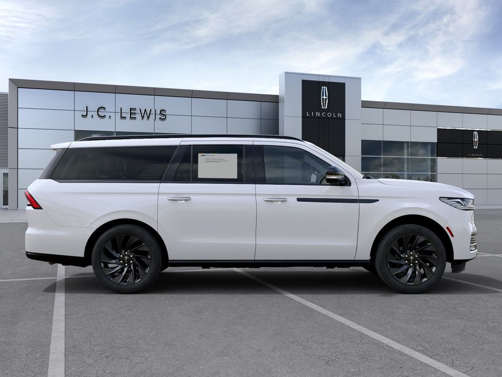 2027 Lincoln Navigator Reserve L