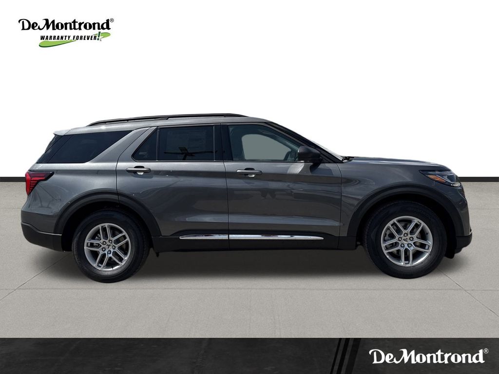 2025 Ford Explorer Active - 3