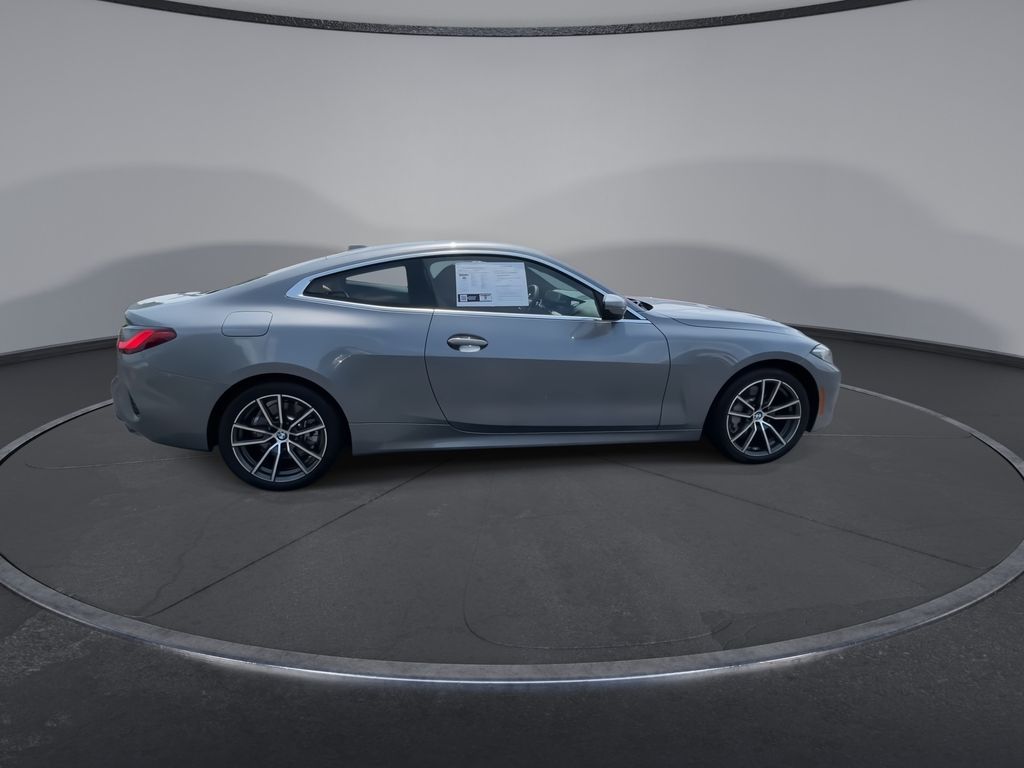 Thumbnail: 2025 BMW 4 Series - 8