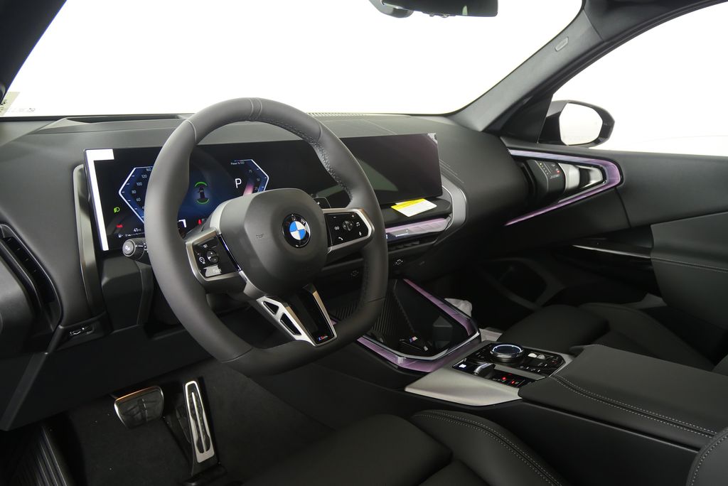 Thumbnail: 2026 BMW X3 - 13