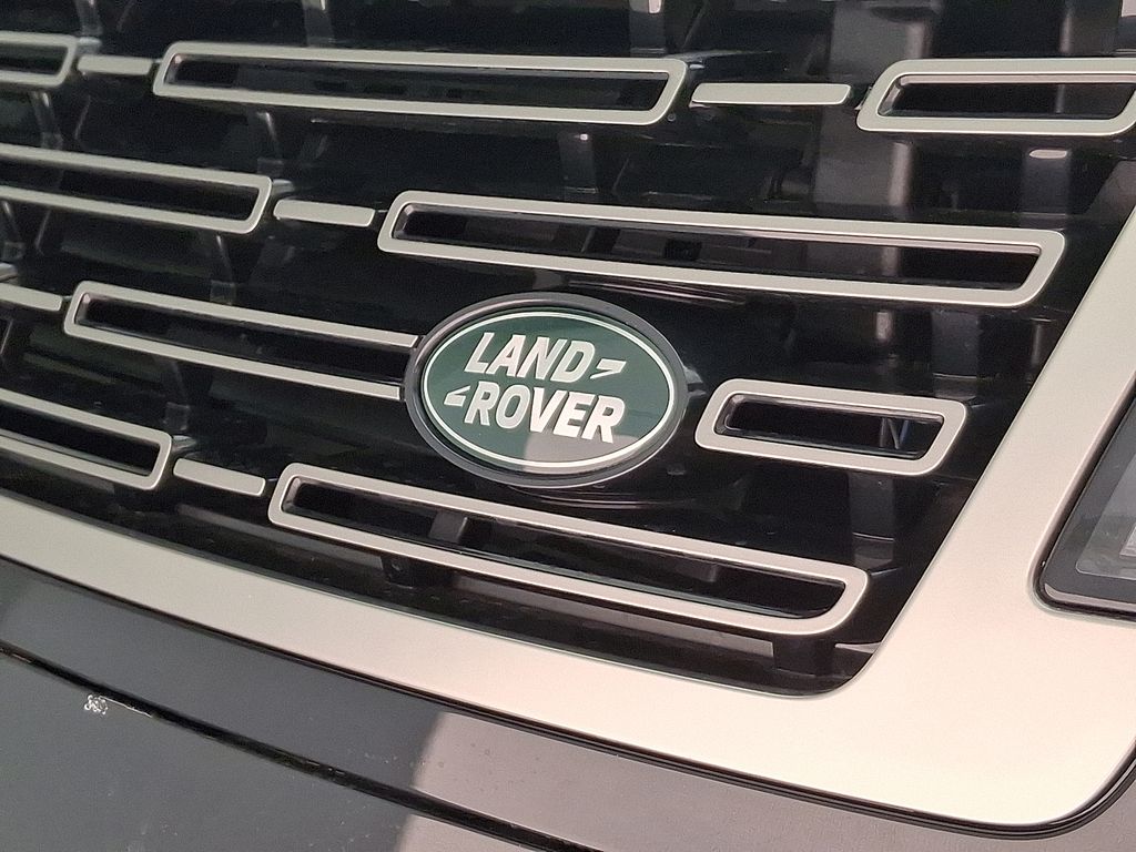 Thumbnail: 2026 Land Rover Range Rover - 22