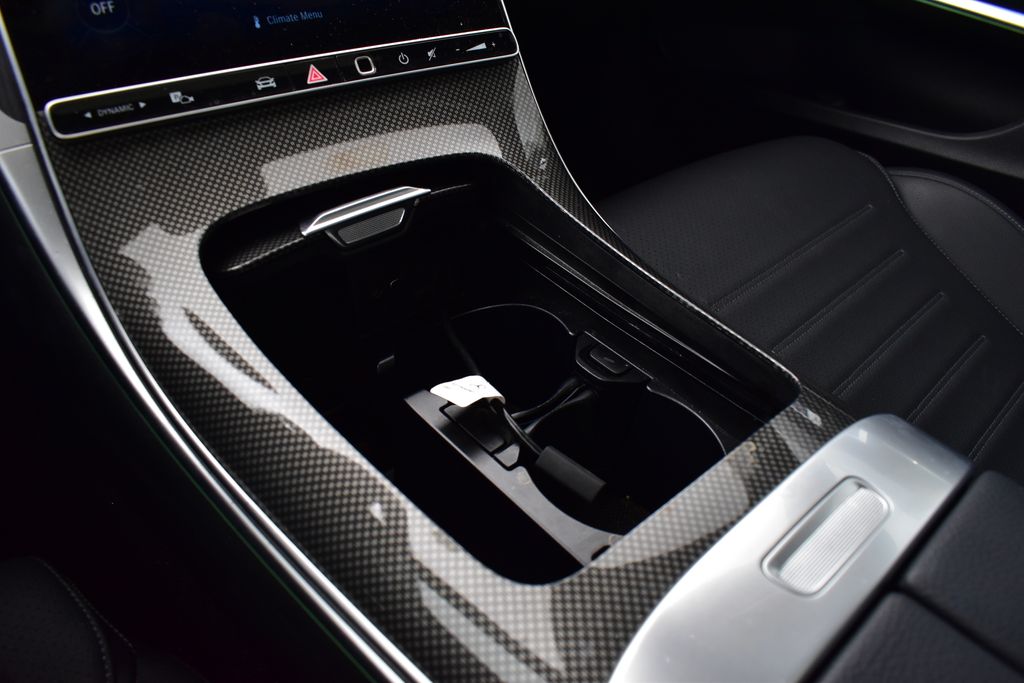 Thumbnail: 2023 Mercedes-Benz C-Class - 21