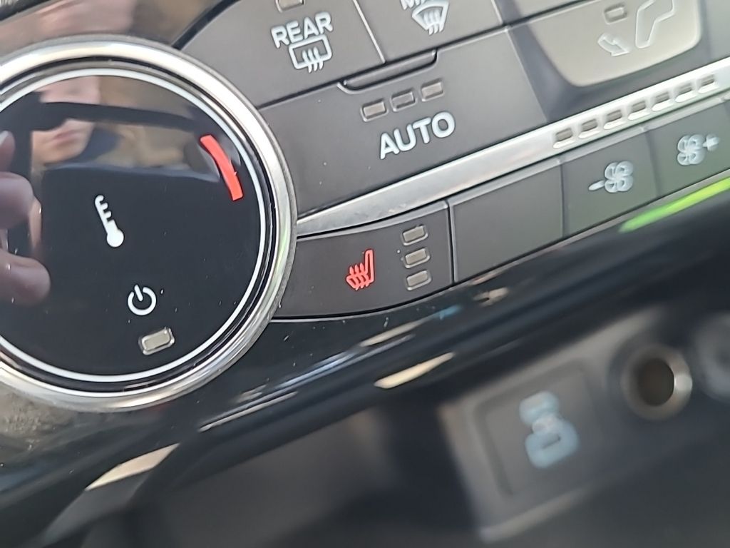 used 2022 Ford Escape car, priced at $19,998