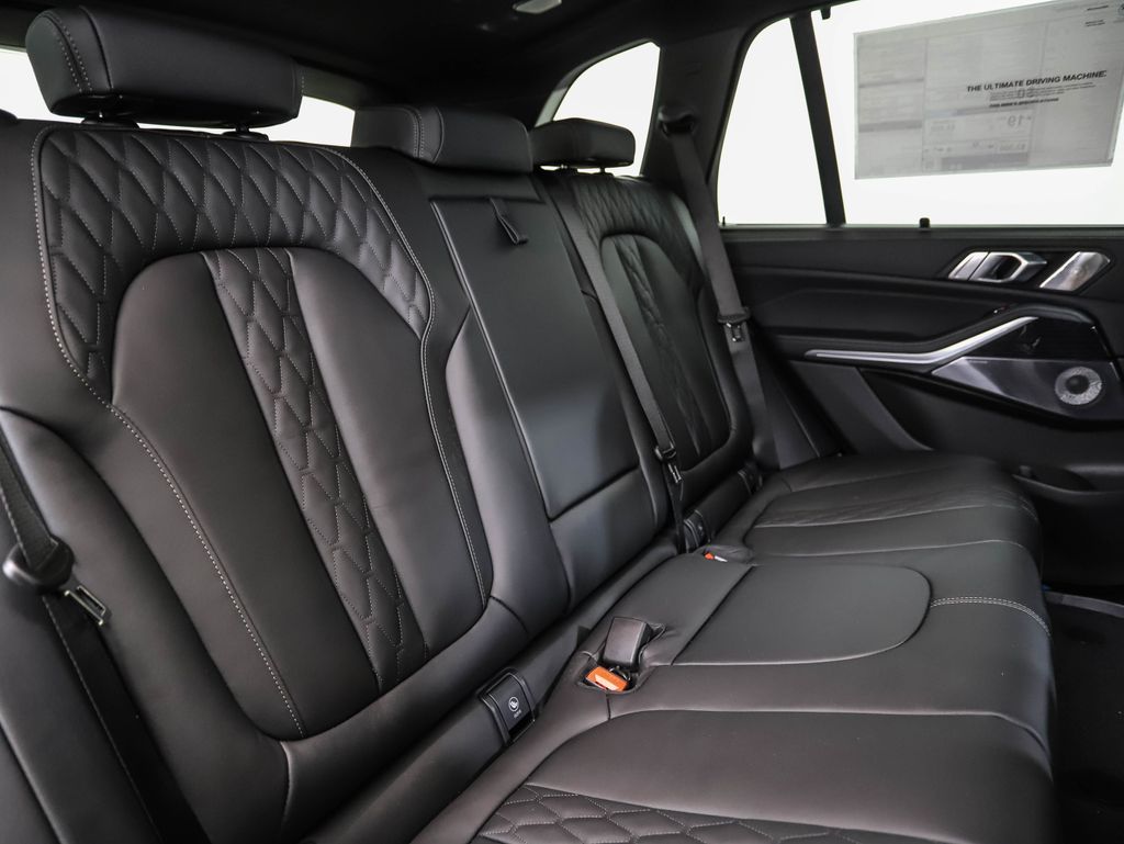 Thumbnail: 2026 BMW X5 - 27