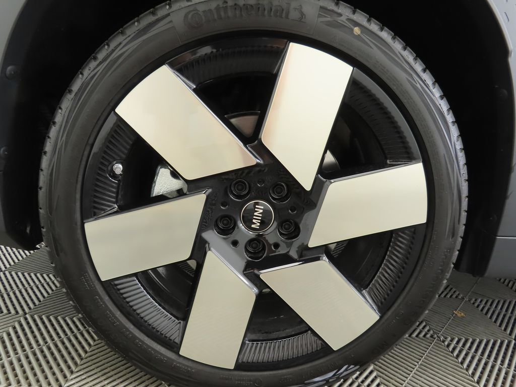 Thumbnail: 2026 MINI Cooper Countryman - 30