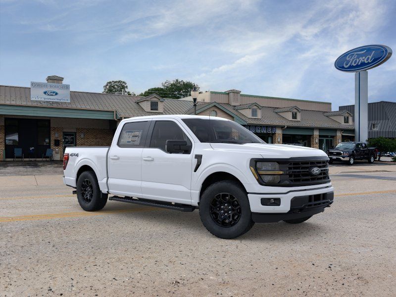 Used 2026 Oxford White Ford XLT image 7