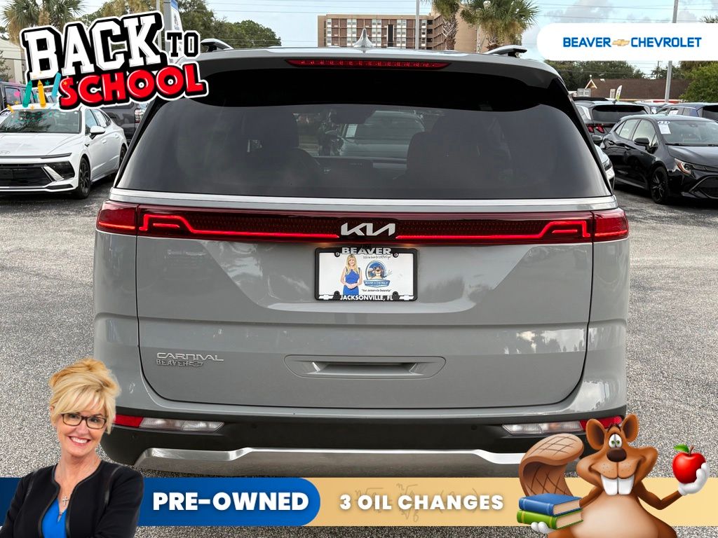 Used 2024 Kia Carnival Van