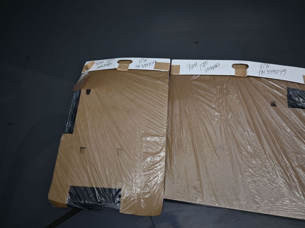 New 2026 Serrano Green Metallic Ram Laramie image 33