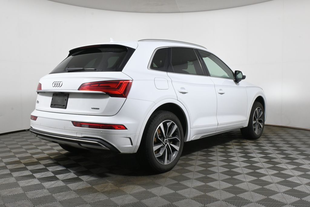 Thumbnail: 2021 Audi Q5 - 7