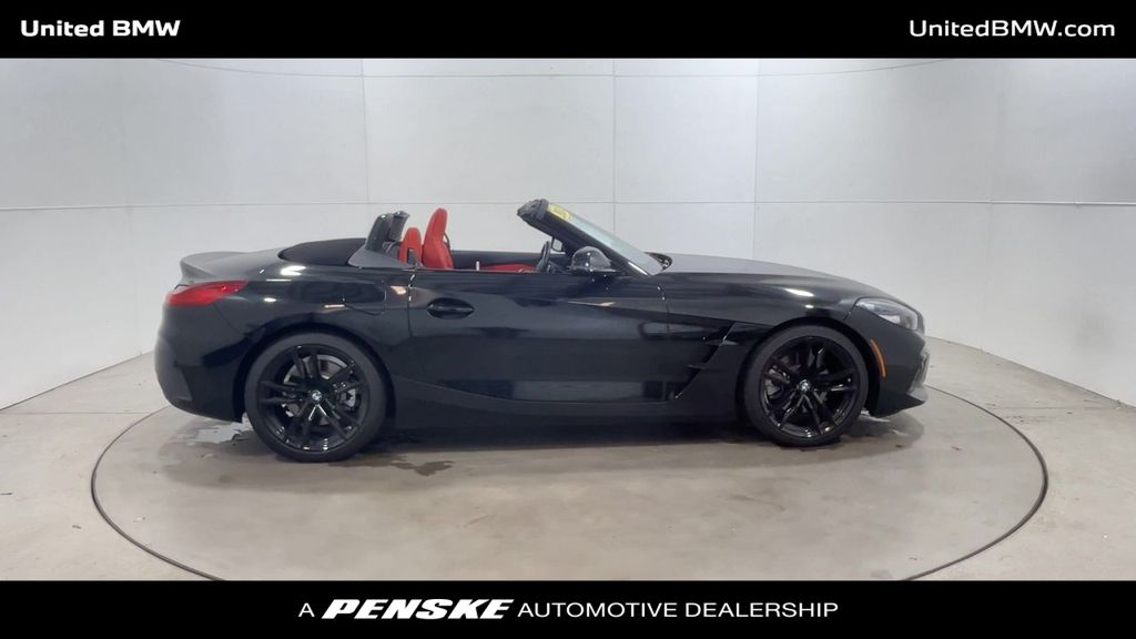 2024 BMW Z4 sDrive30i 9