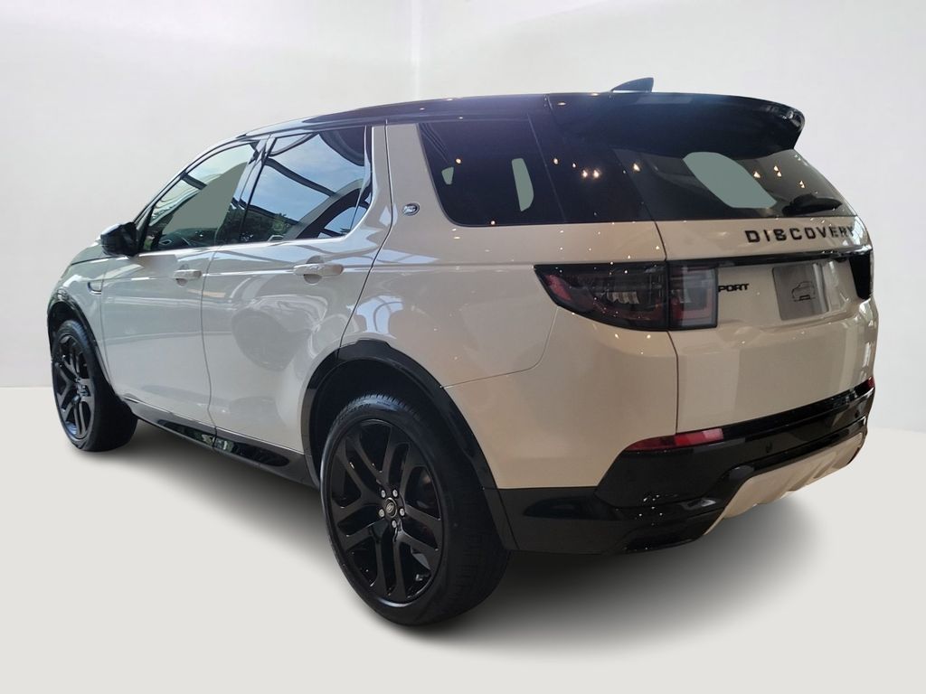 2025 Land Rover Discovery Sport SE 4