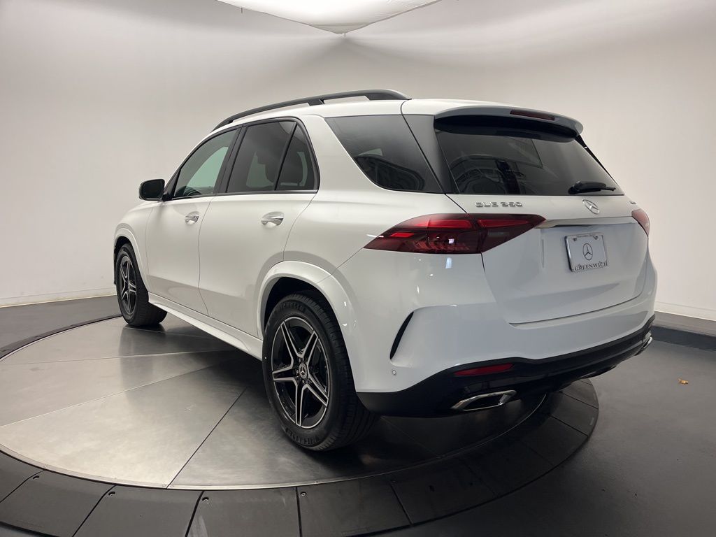 Thumbnail: 2026 Mercedes-Benz GLE - 5