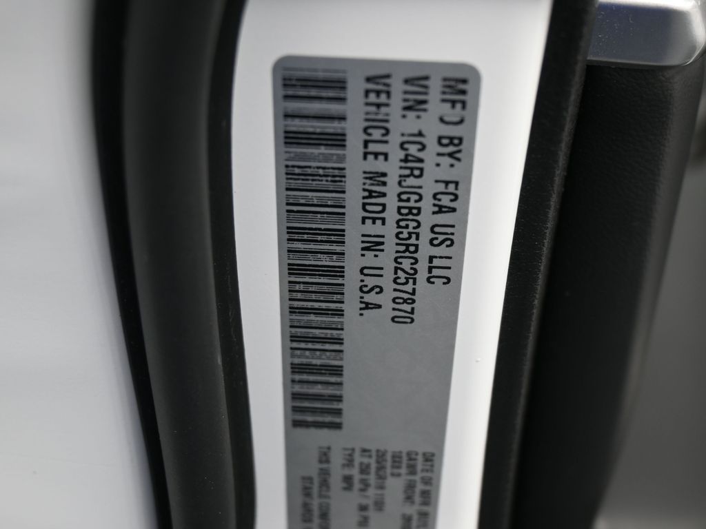 Used 2024 Bright White Clearcoat Jeep Limited image 19
