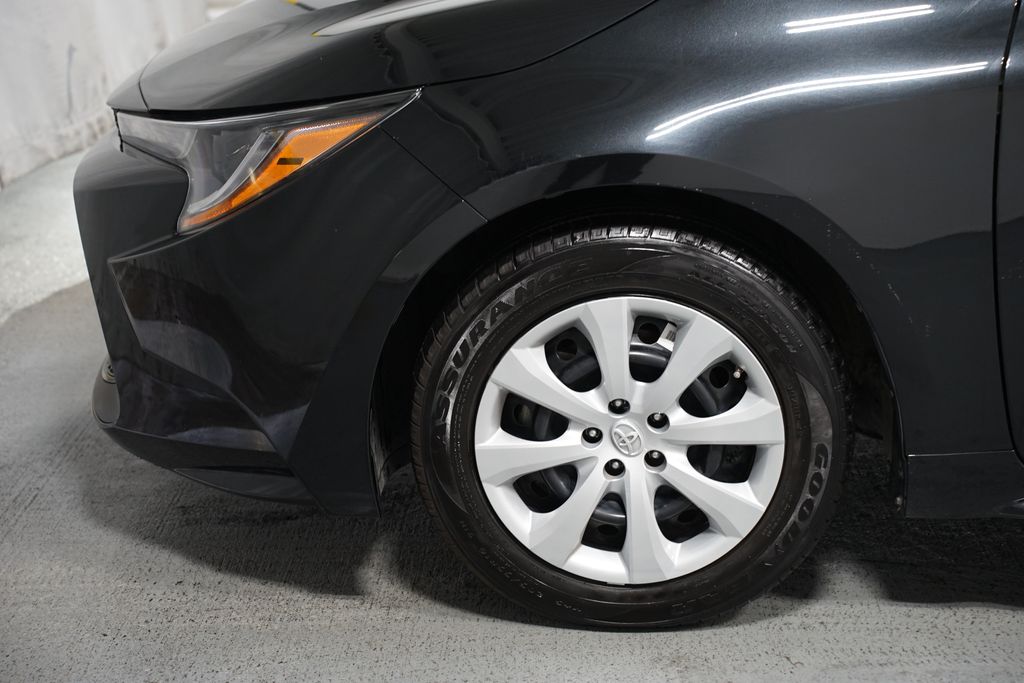 Thumbnail: 2022 Toyota Corolla - 5