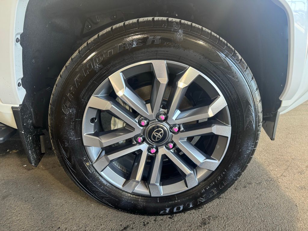 Thumbnail: 2025 Toyota 4Runner - 7