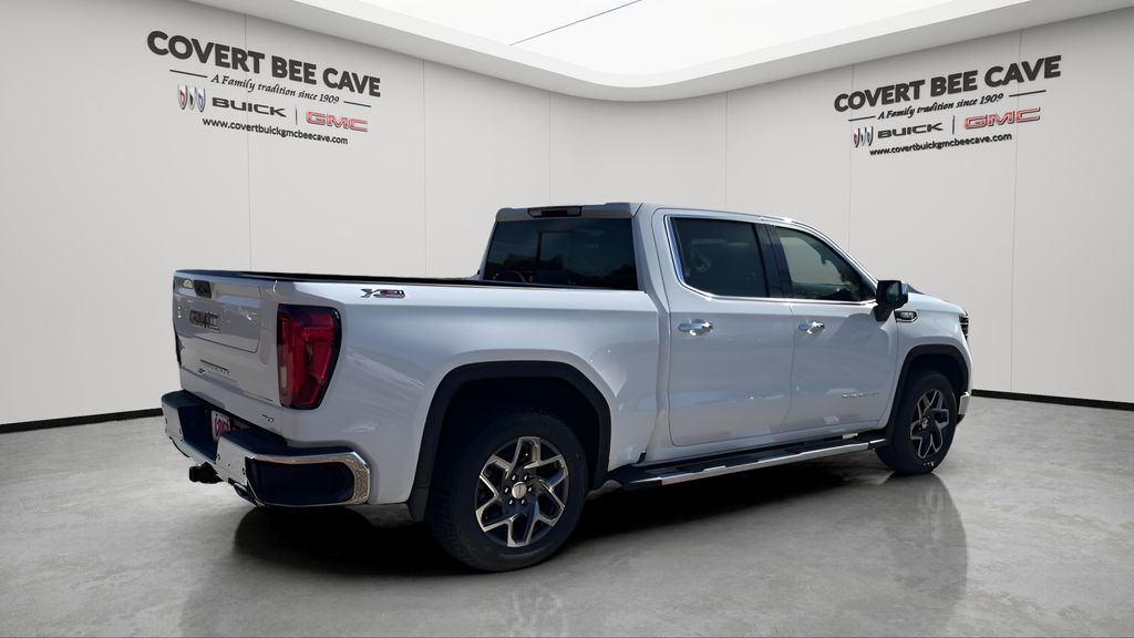 New 2026 White GMC SLT image 9