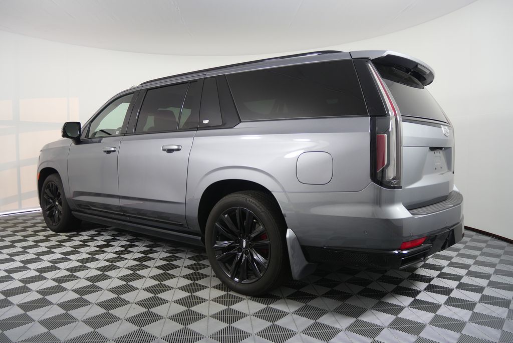 Thumbnail: 2022 Cadillac Escalade - 5