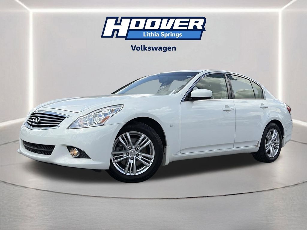 2015 INFINITI Q40 3.7 RWD