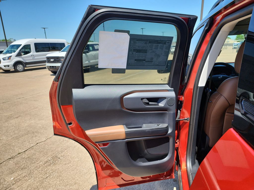2024 Ford Bronco Sport Outer Banks photo