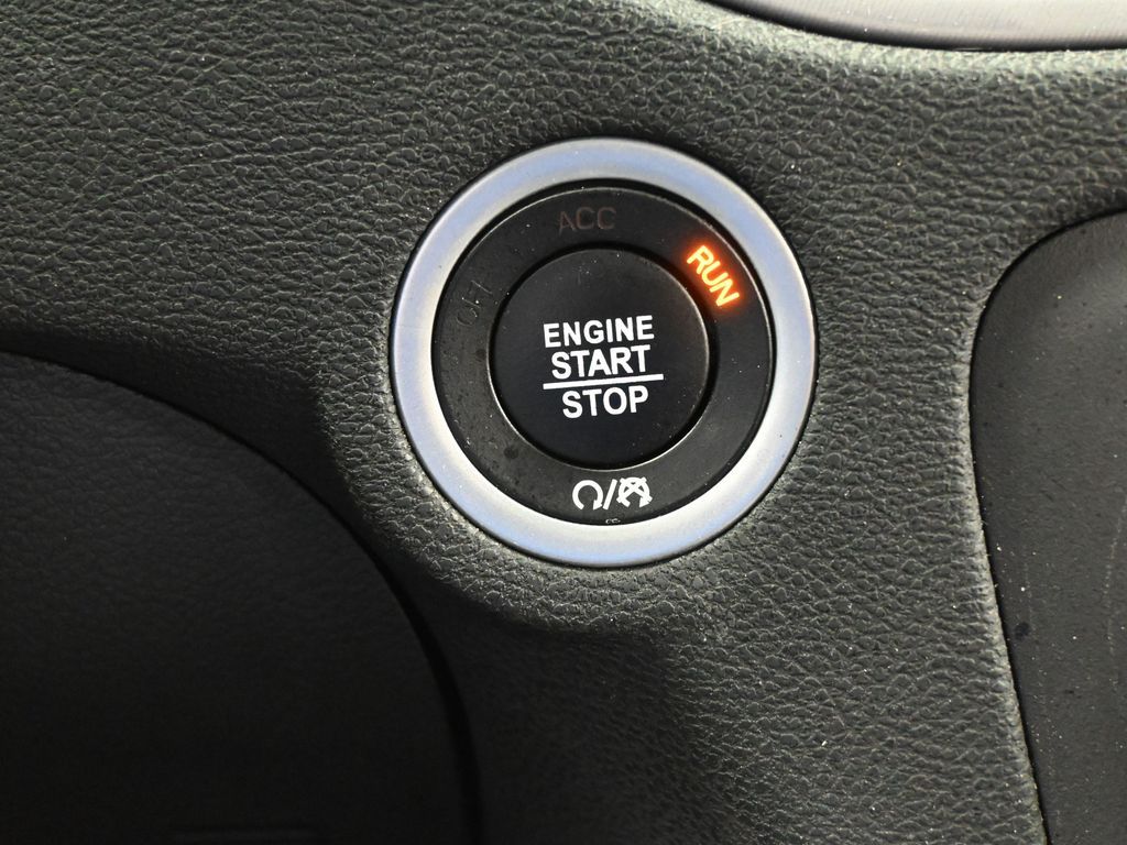 Used 2023 Octane Red Pearlcoat Dodge SXT image 25