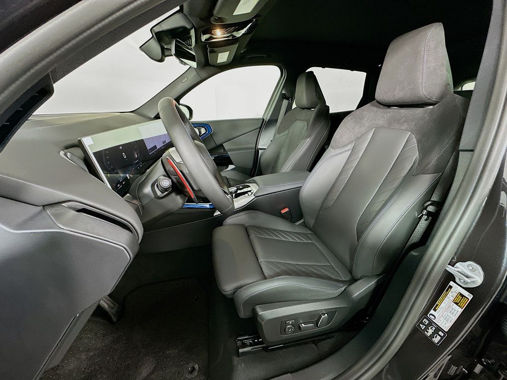 Thumbnail: 2026 BMW X3 - 16