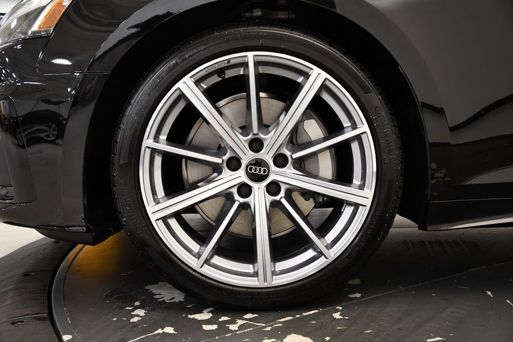 Thumbnail: 2025 Audi A5 - 13