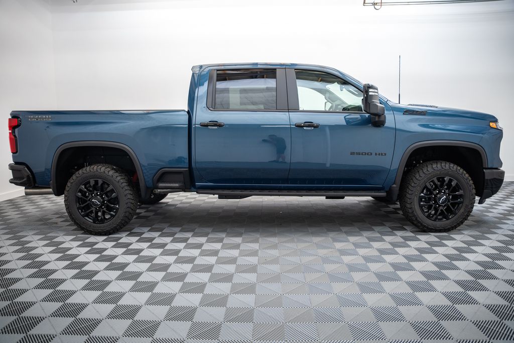 ChevroletSilverado 2500HD4