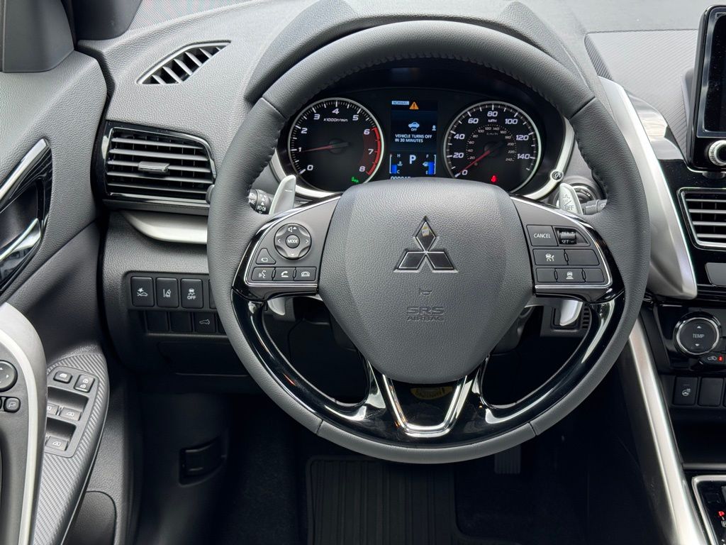 2025 Mitsubishi Eclipse Cross SEL photo 15