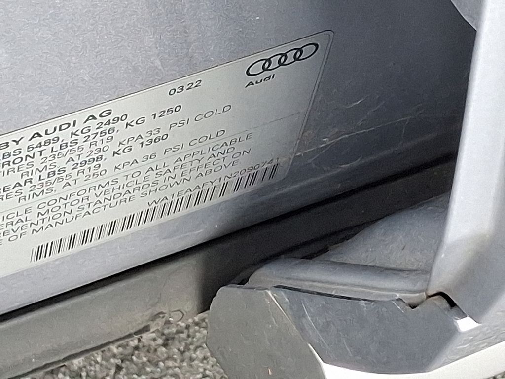 Thumbnail: 2022 Audi Q5 - 27