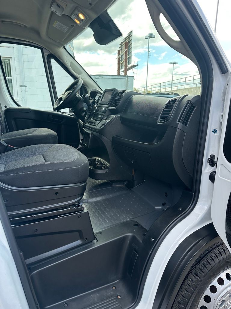 used 2024 Ram ProMaster 2500 car, priced at $31,985
