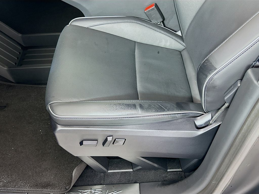 Thumbnail: 2025 Tesla Cybertruck - 20