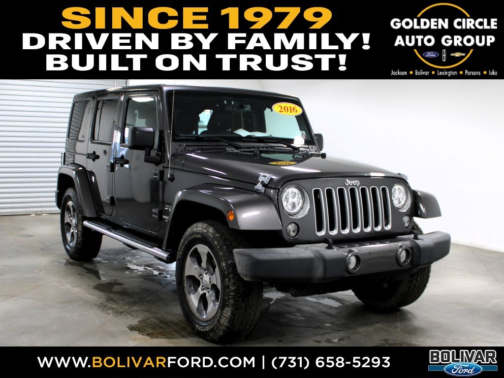 Gray (Granite Crystal Metallic Clearcoat) 2016 Jeep Wrangler Unlimited Sahara 4WD SUV / Crossover Four-Wheel Drive 5-Speed Automatic
