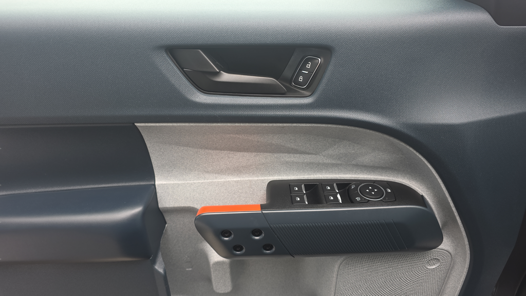 Certified Used 2022 Gray Ford XLT image 16