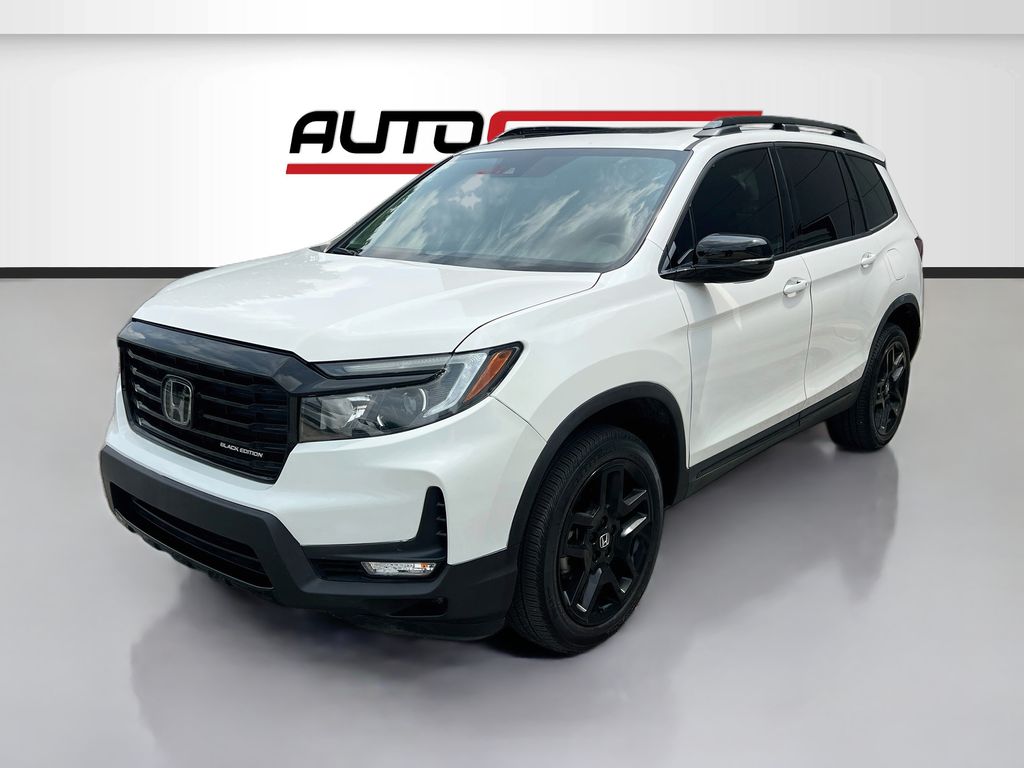 Used 2024 White Honda Black Edition image 3