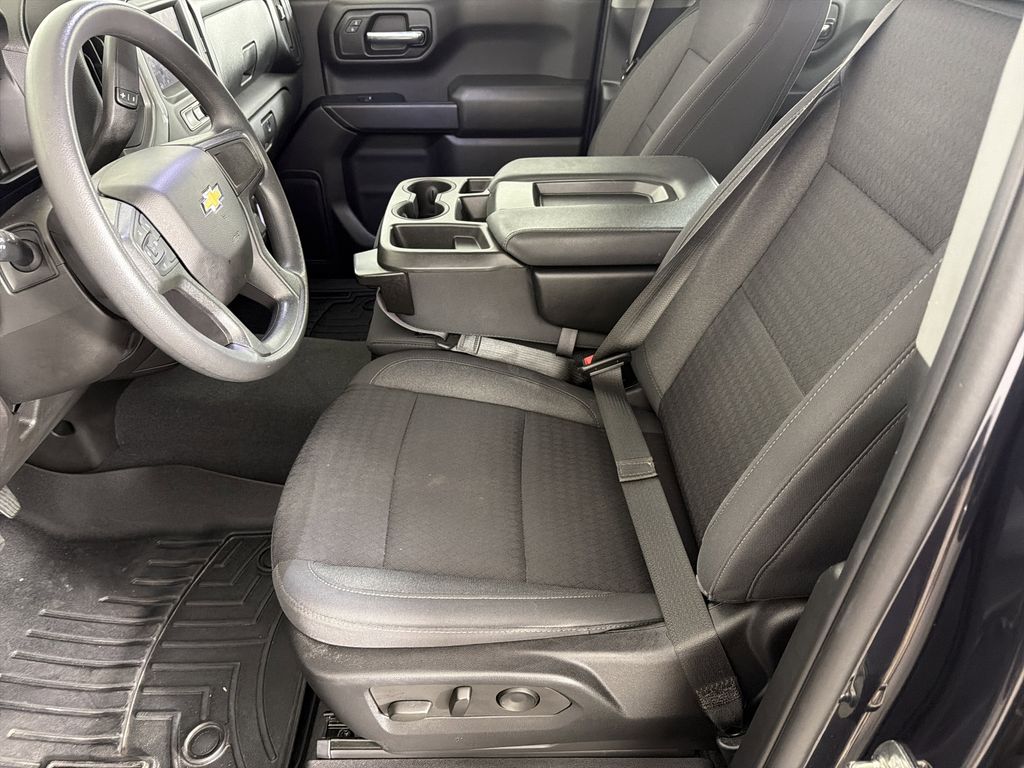 used 2022 Chevrolet Silverado 1500 car, priced at $26,995