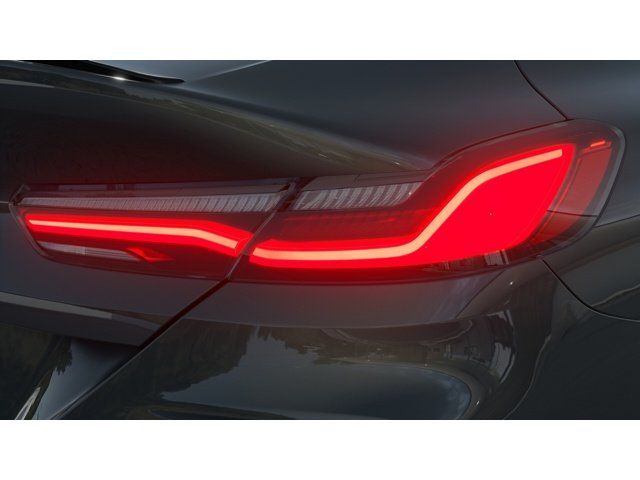 Thumbnail: 2025 BMW M8 - 8