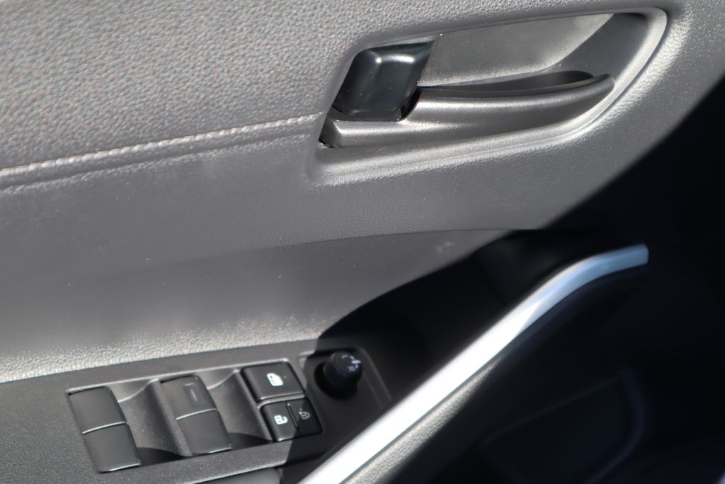 Thumbnail: 2025 Toyota Corolla Cross - 22