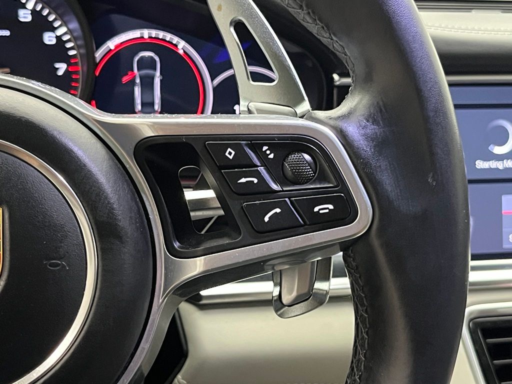 Thumbnail: 2020 Porsche Panamera - 14