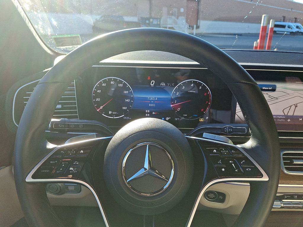 Thumbnail: 2025 Mercedes-Benz GLS - 20