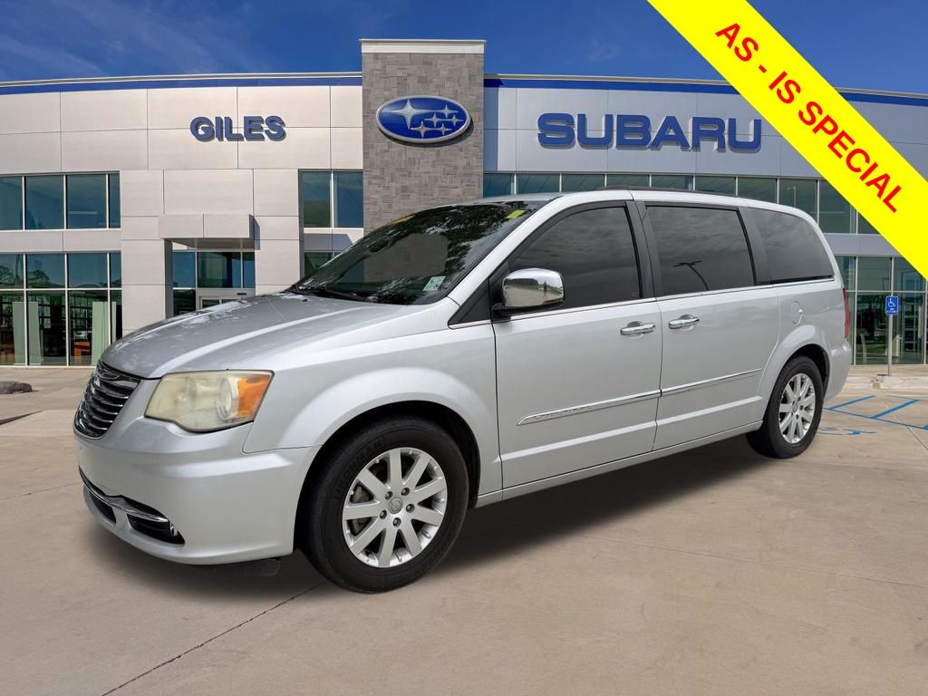 2012 Chrysler Town & Country Touring-L FWD