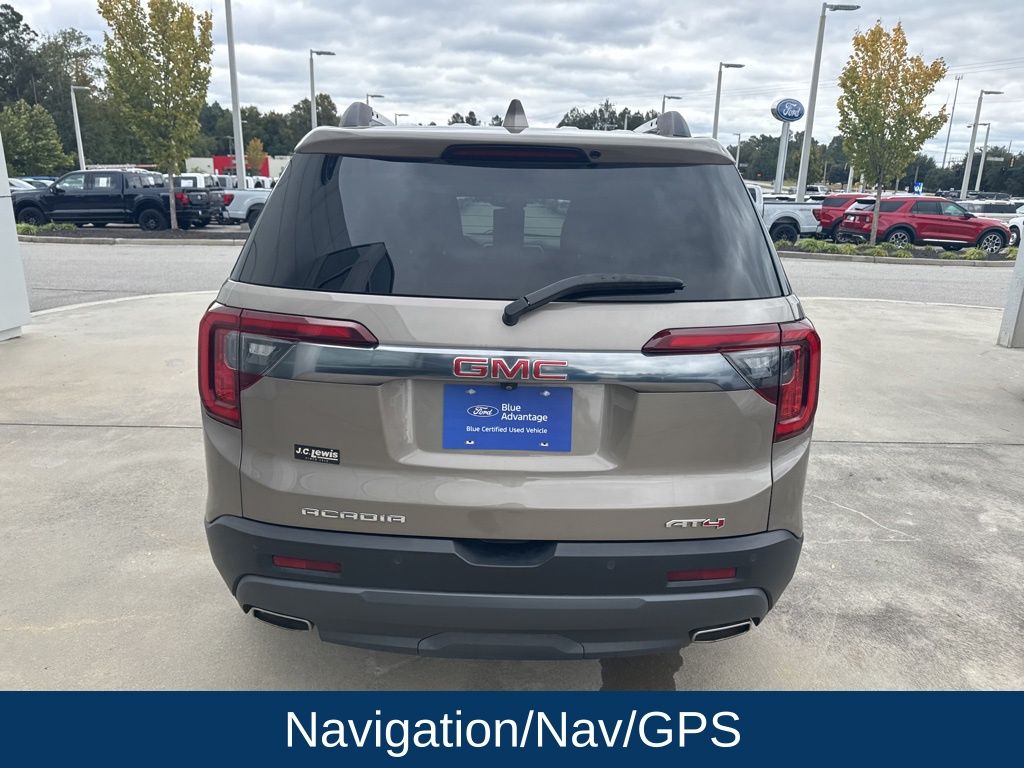 2023 GMC Acadia AWD AT4