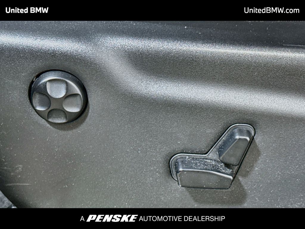 Thumbnail: 2015 Jeep Grand Cherokee - 4