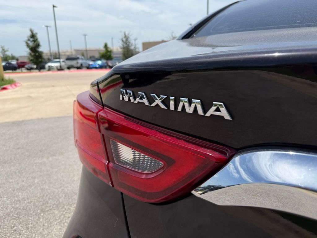Thumbnail: 2017 Nissan Maxima - 7