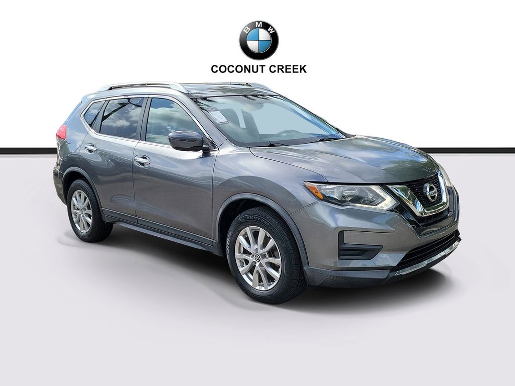 Gray (Gun Metallic) 2017 Nissan Rogue SUV / Crossover Front-Wheel Drive Continuously Variable Transmission
