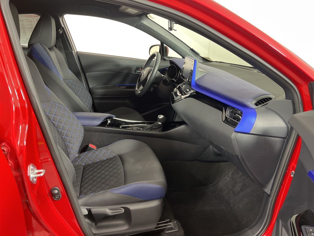 Thumbnail: 2020 Toyota C-HR - 5