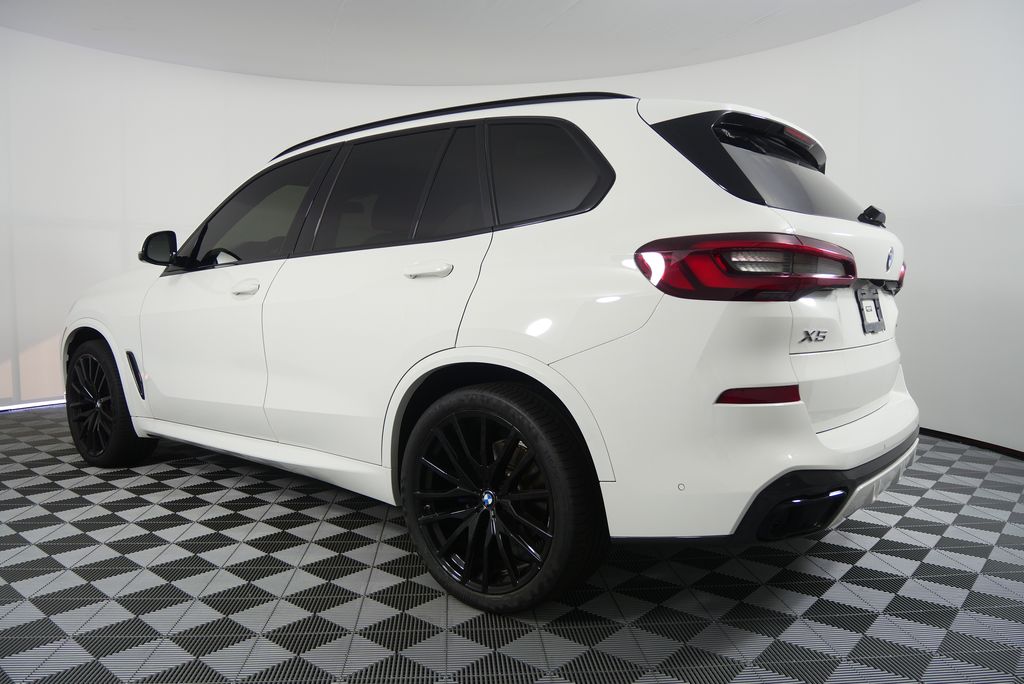 Thumbnail: 2022 BMW X5 - 5