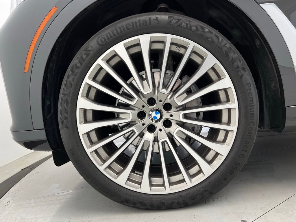 Thumbnail: 2022 BMW X7 - 24