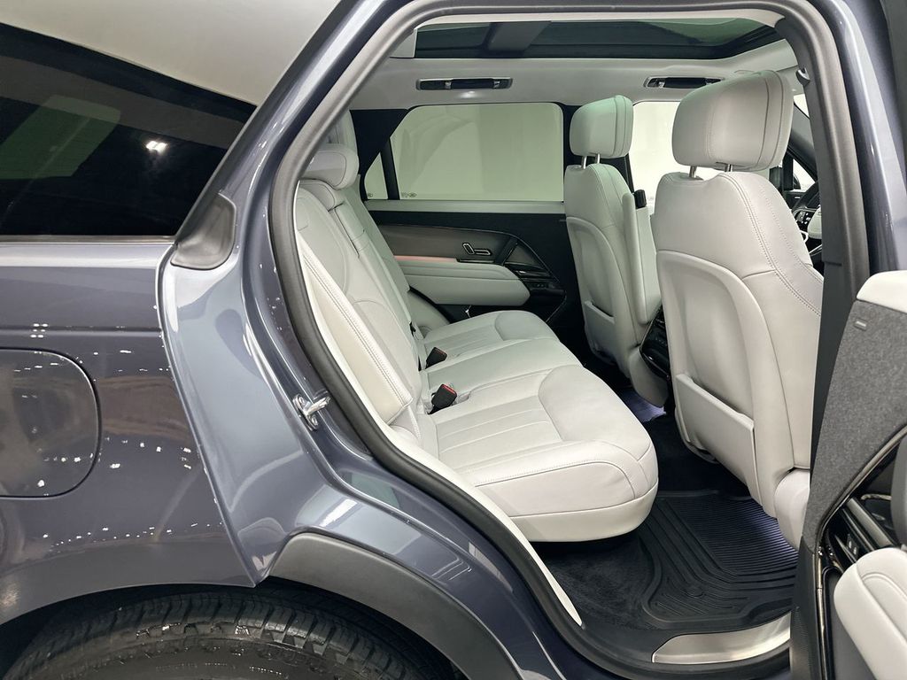Thumbnail: 2024 Land Rover Range Rover Sport - 19