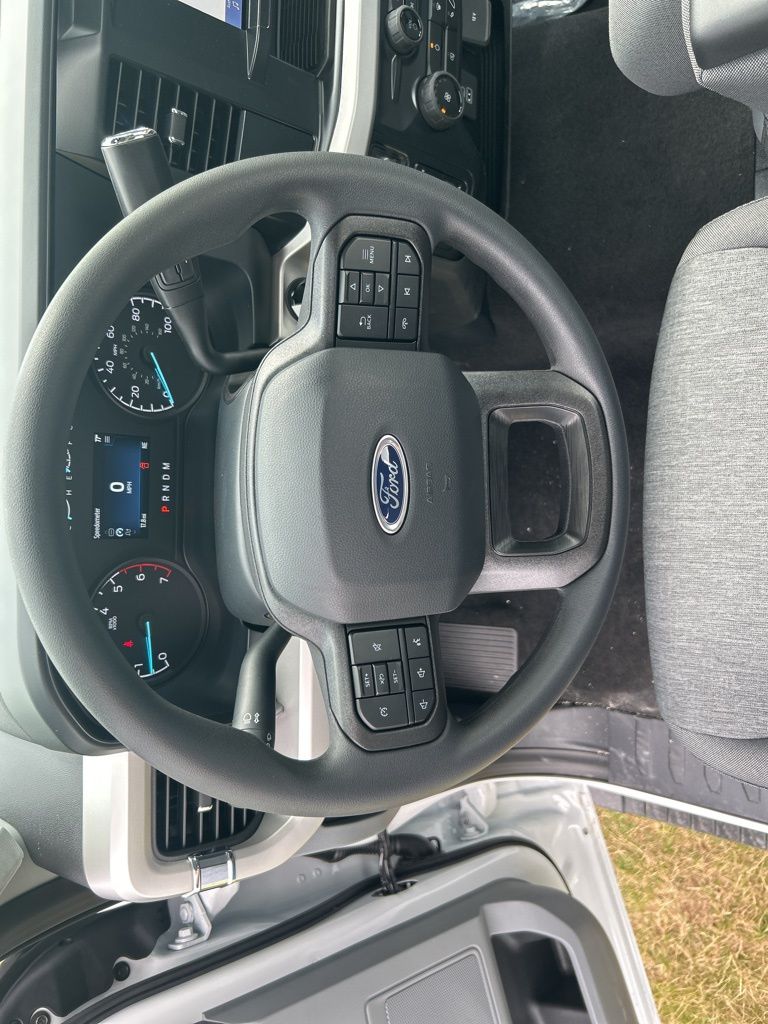 new 2025 Ford F-250SD car, priced at $64,112