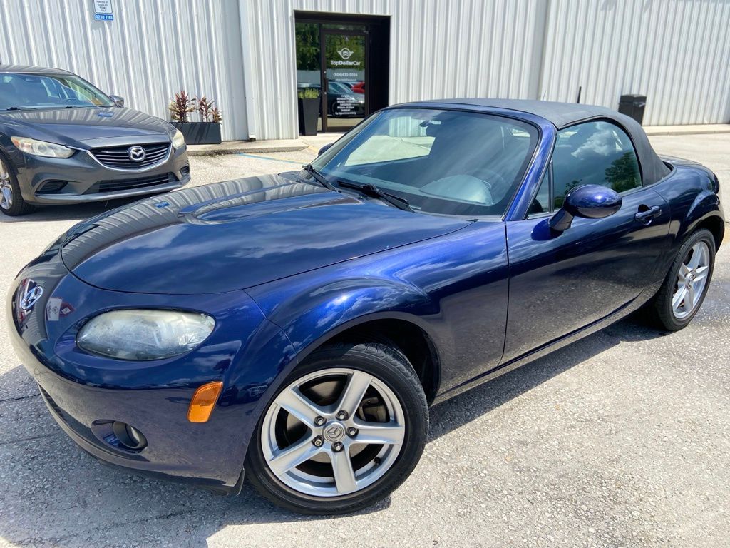  2007 Mazda MX-5 Miata Sport   